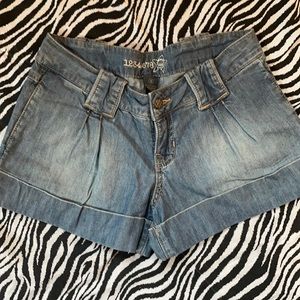 12345678 Size small women’s Jean shorts